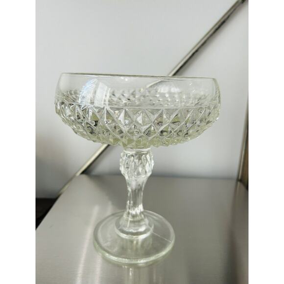 Indiana Glass Diamond Point Compote Vintage Pedestal Bowl Candy Dish - Picture 8 of 16